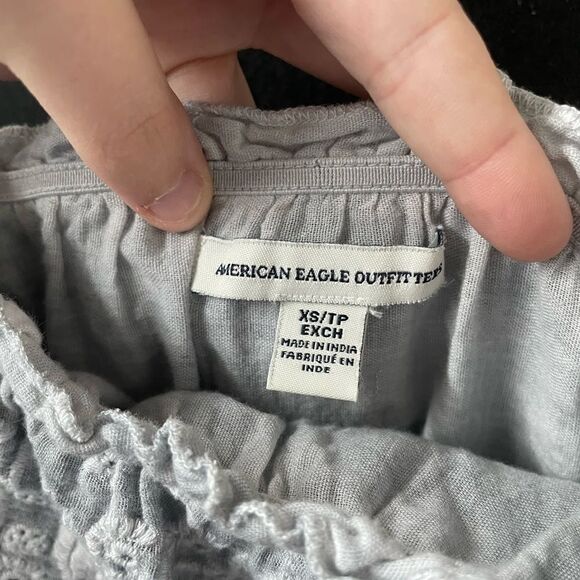 American Eagle Off The Shoulder Blouse - Picture 3 of 3